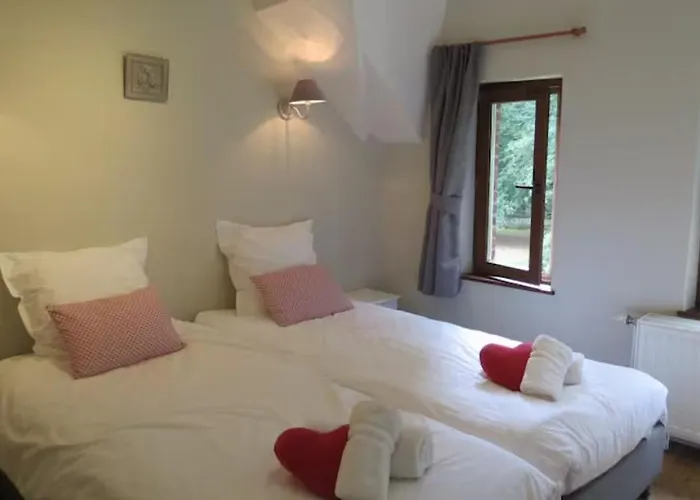 Incontournable Avec Sauna Et Piscine Dans Un Petit Paradis Du Barbant Wallon Ferienhaus *