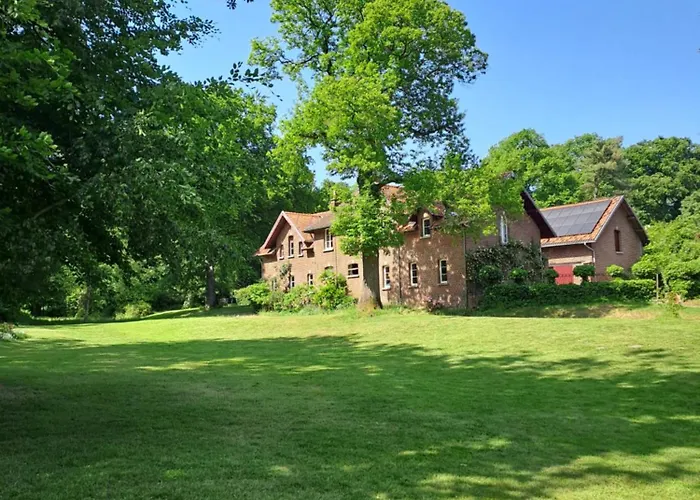 Incontournable Avec Sauna Et Piscine Dans Un Petit Paradis Du Barbant Wallon Ferienhaus *